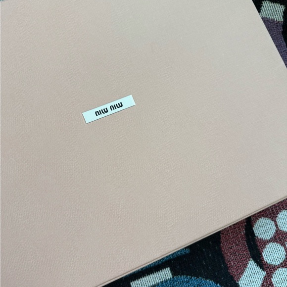 Miu Miu Empty Gift Box - Picture 1 of 6